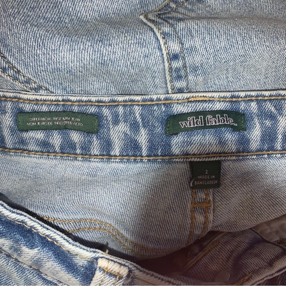Wild Fable Super High-Rise Mom Jean Distressed - Picture 6 of 8
